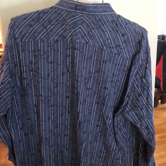 Men’s button down slim fit shirt XL - Picture 2 of 3